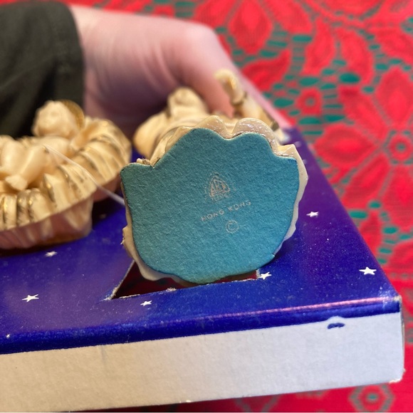 Vintage Nativity Set - Picture 6 of 10